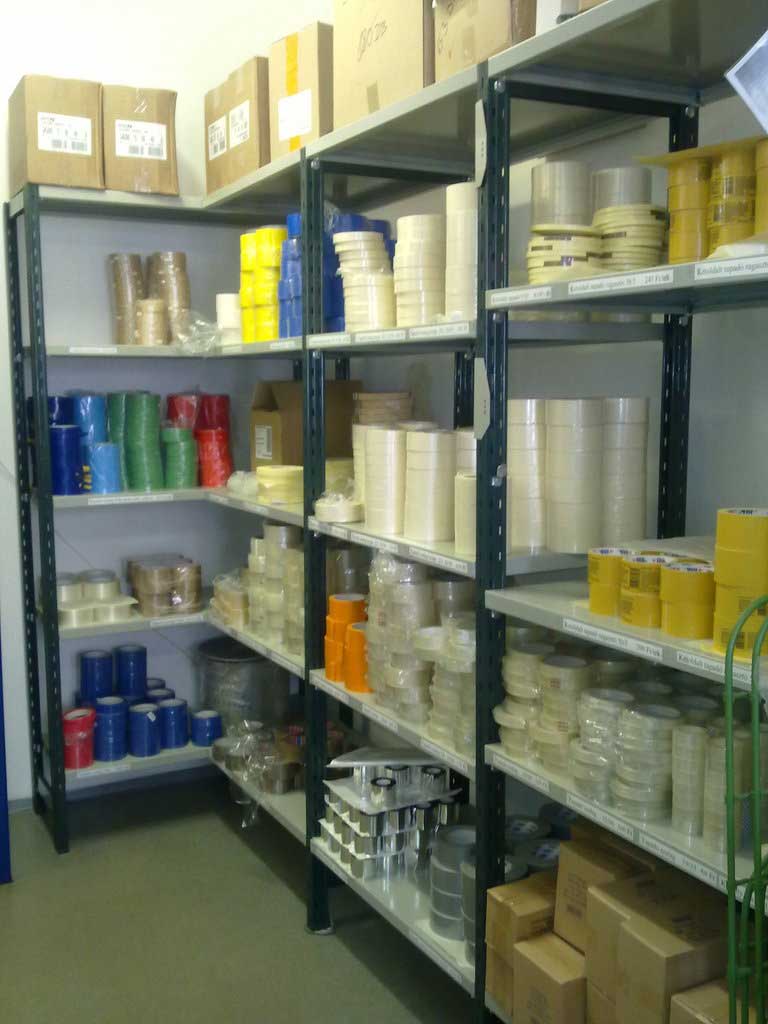 könnyű polcos állványrendszer